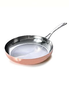 מחבת נירוסטה עם ציפוי נחושת שף 28סמ ארקוסטיל יוקרה